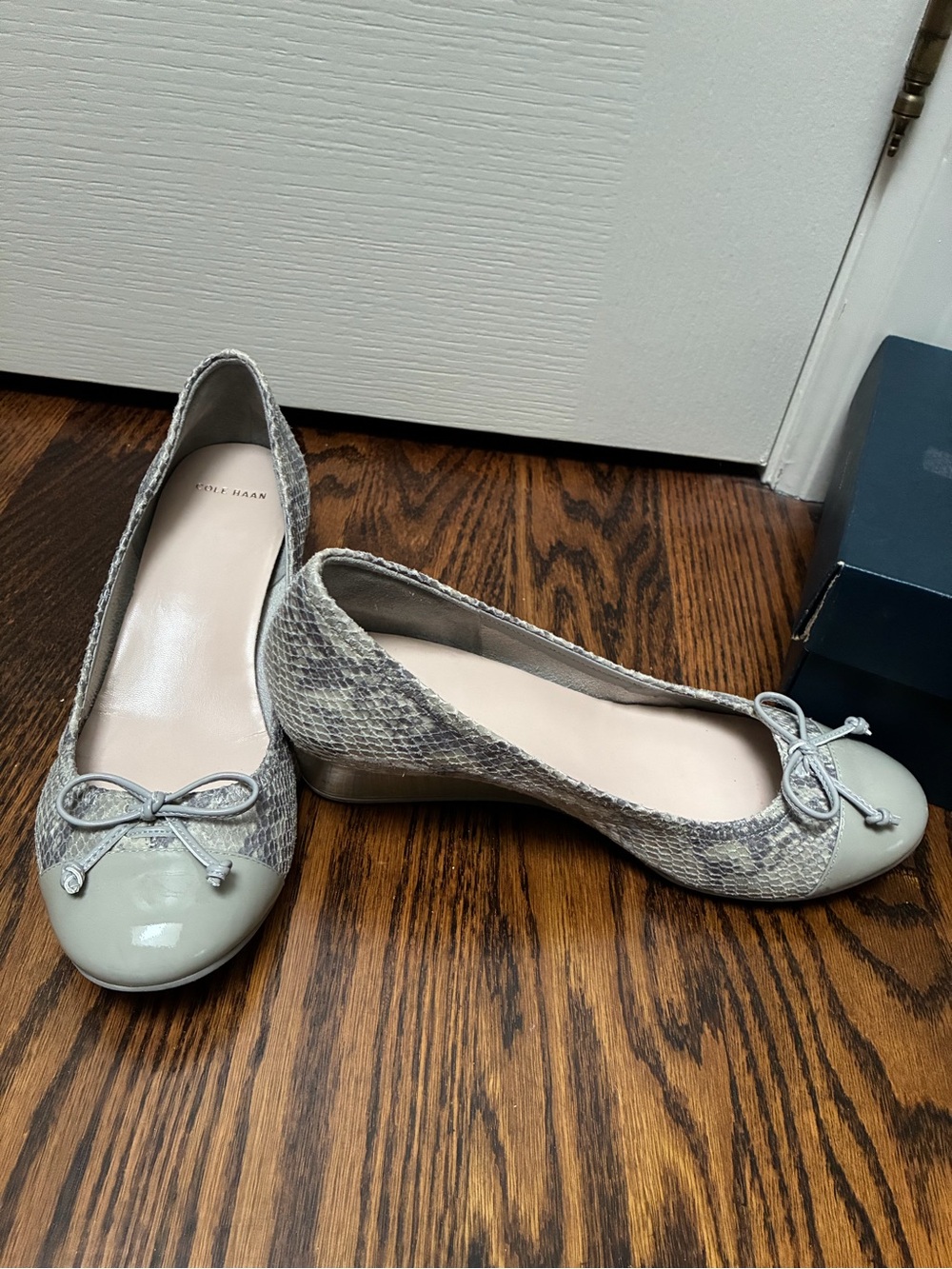 Cole Haan Paloma Snake Print Lace Round Toe Wedge - Size 7.5